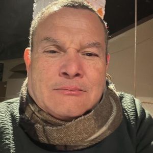 Meet your Posher, Ricardo javier